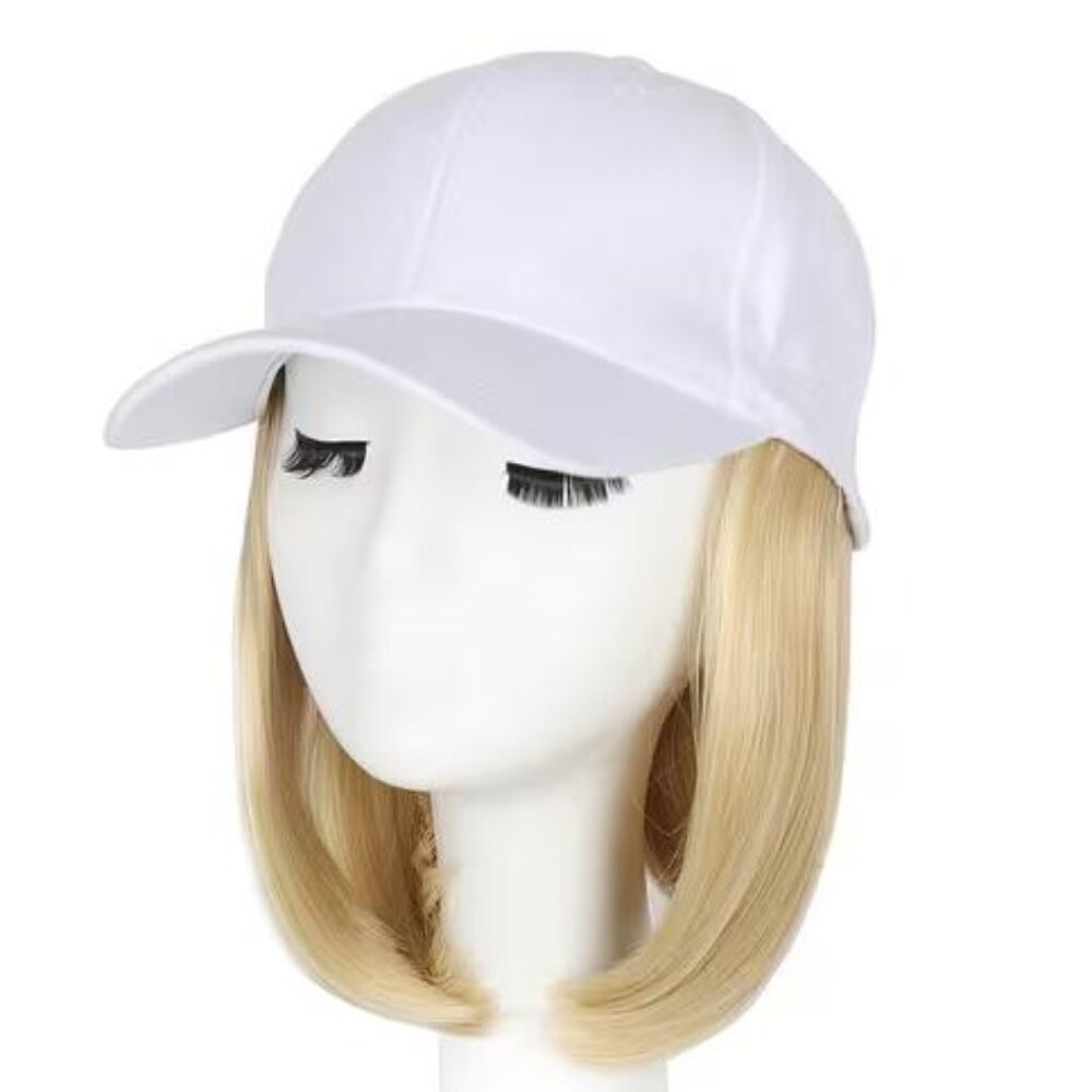 BASEBALL CAP WITH BOB